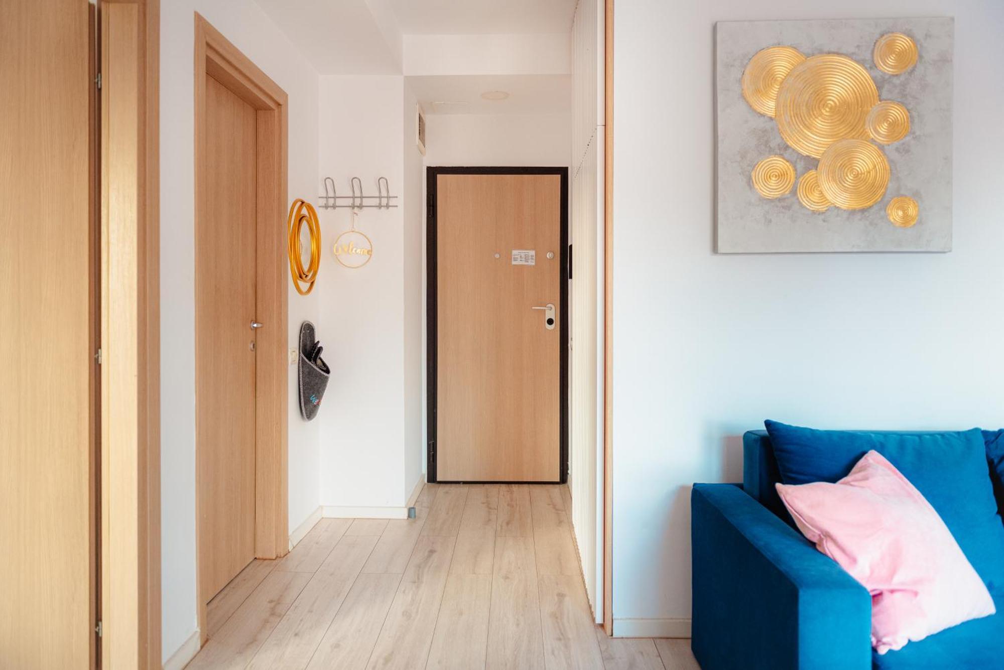 Downtown Apartment Boutique - Blue & Pink Bukares Bagian luar foto