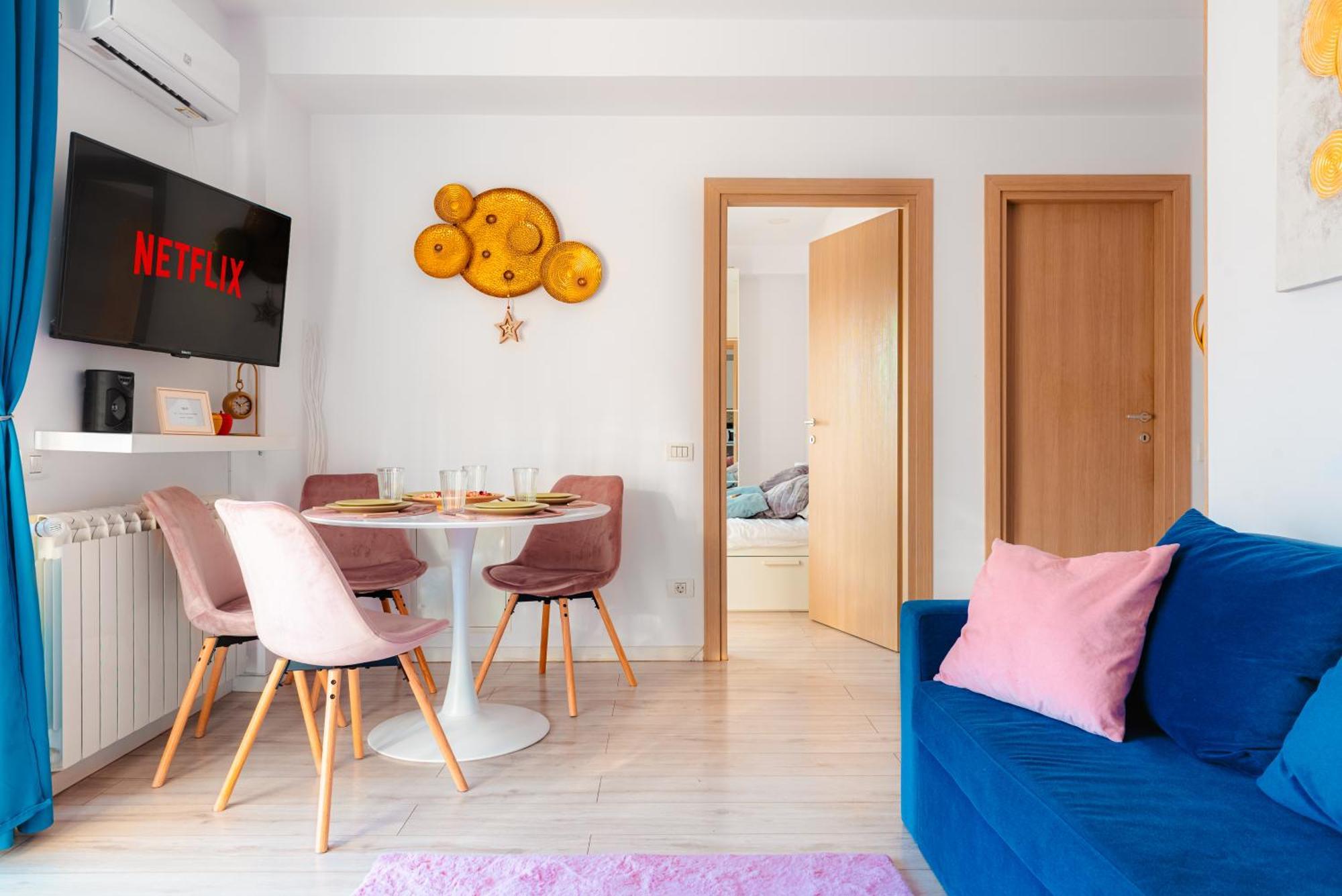 Downtown Apartment Boutique - Blue & Pink Bukares Bagian luar foto