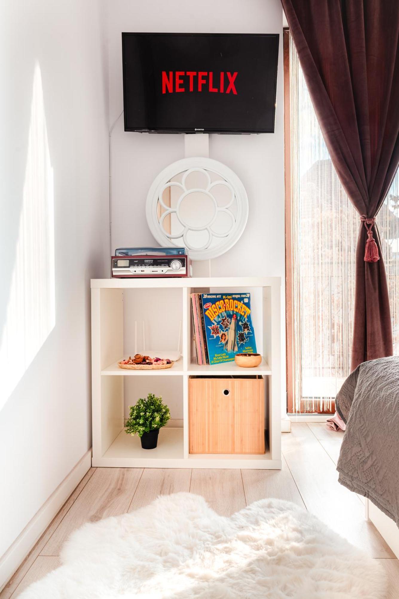 Downtown Apartment Boutique - Blue & Pink Bukares Bagian luar foto